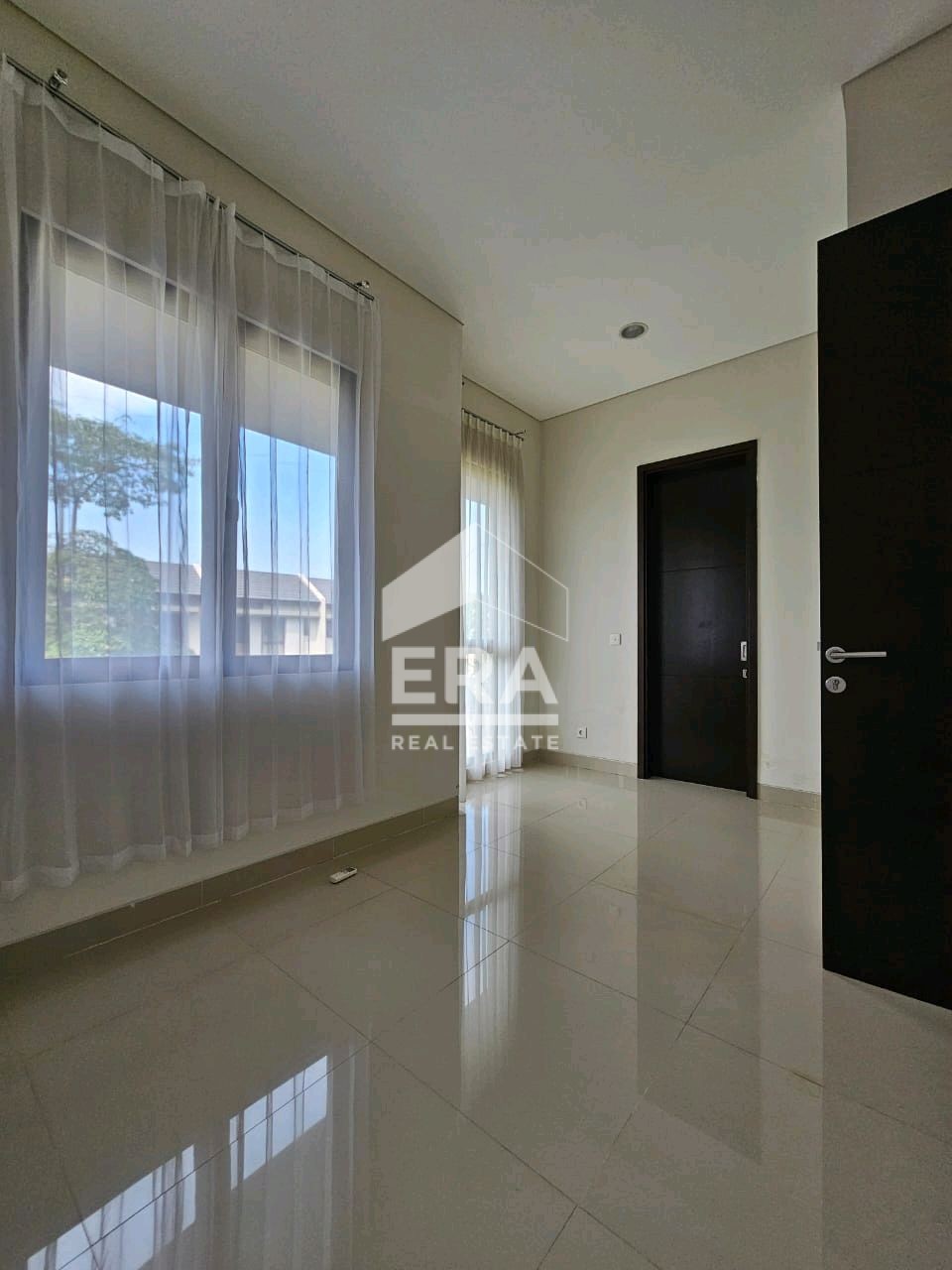 interior 2