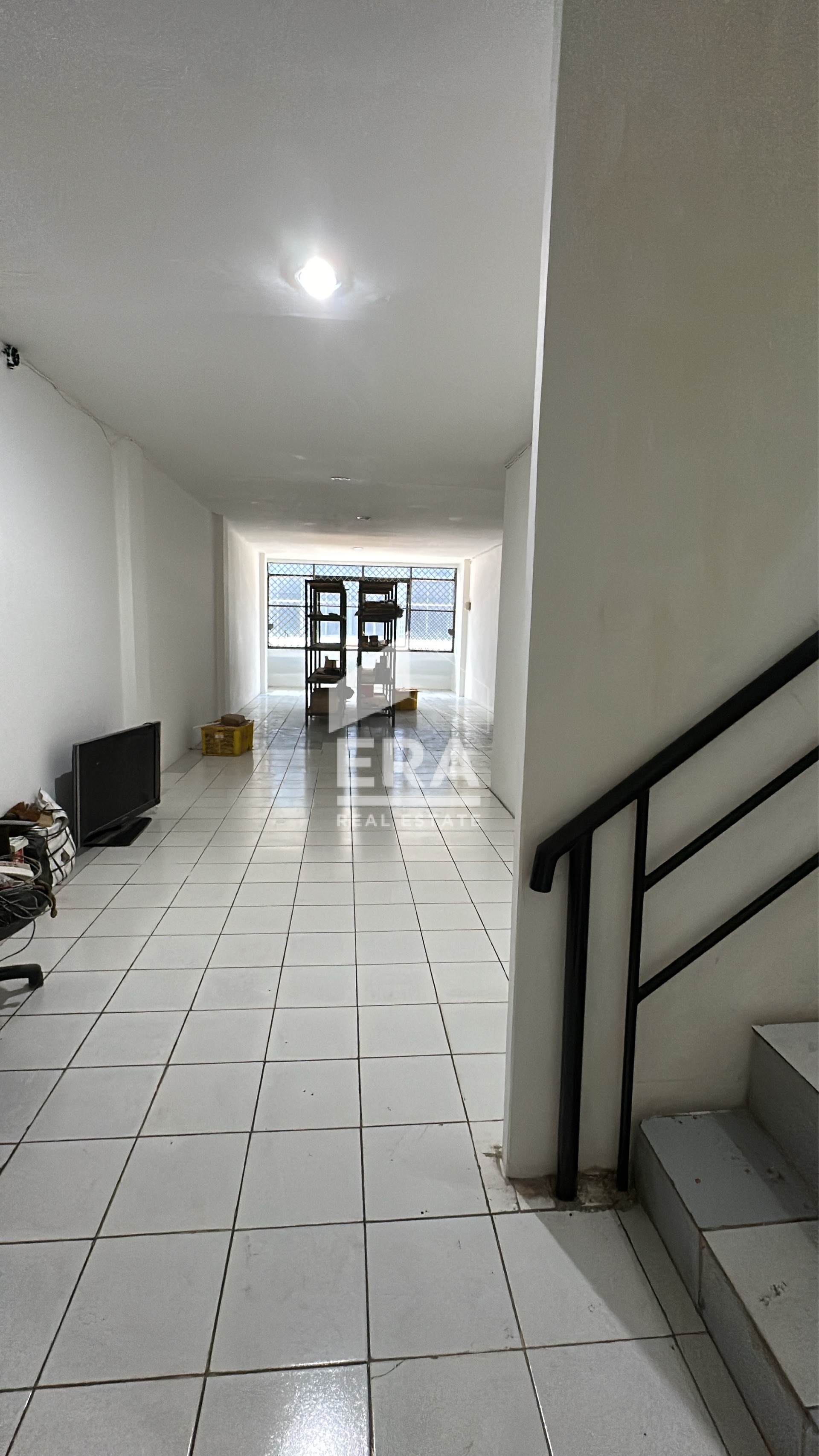 interior 4
