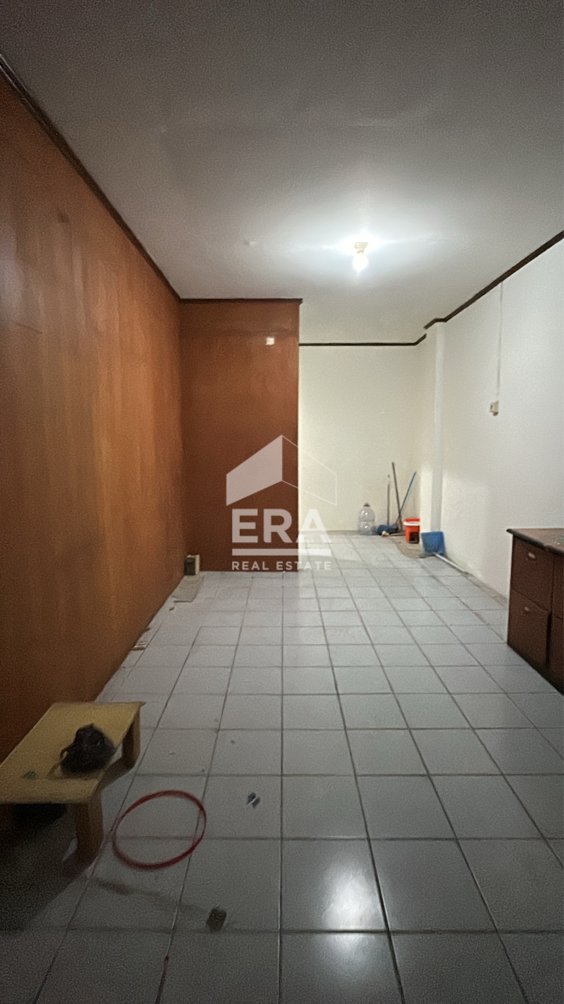 interior 6