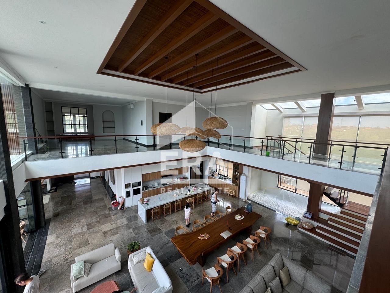 interior 2