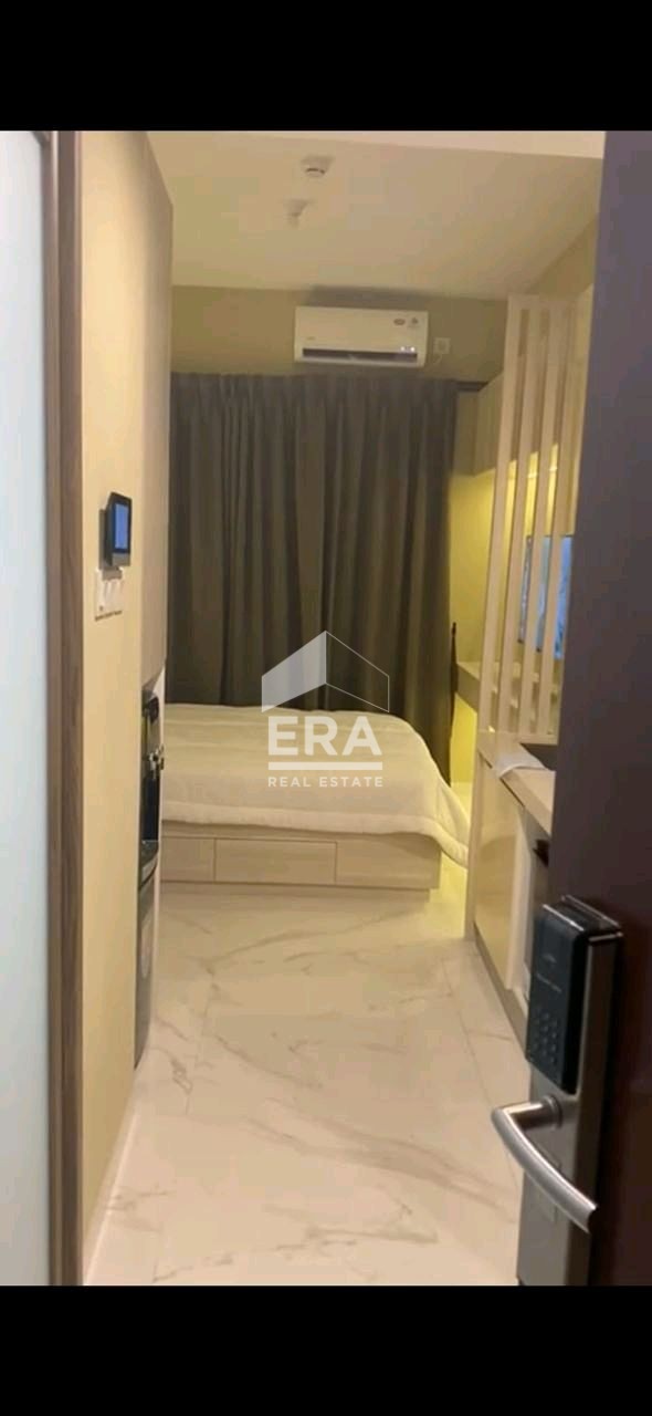 interior 6