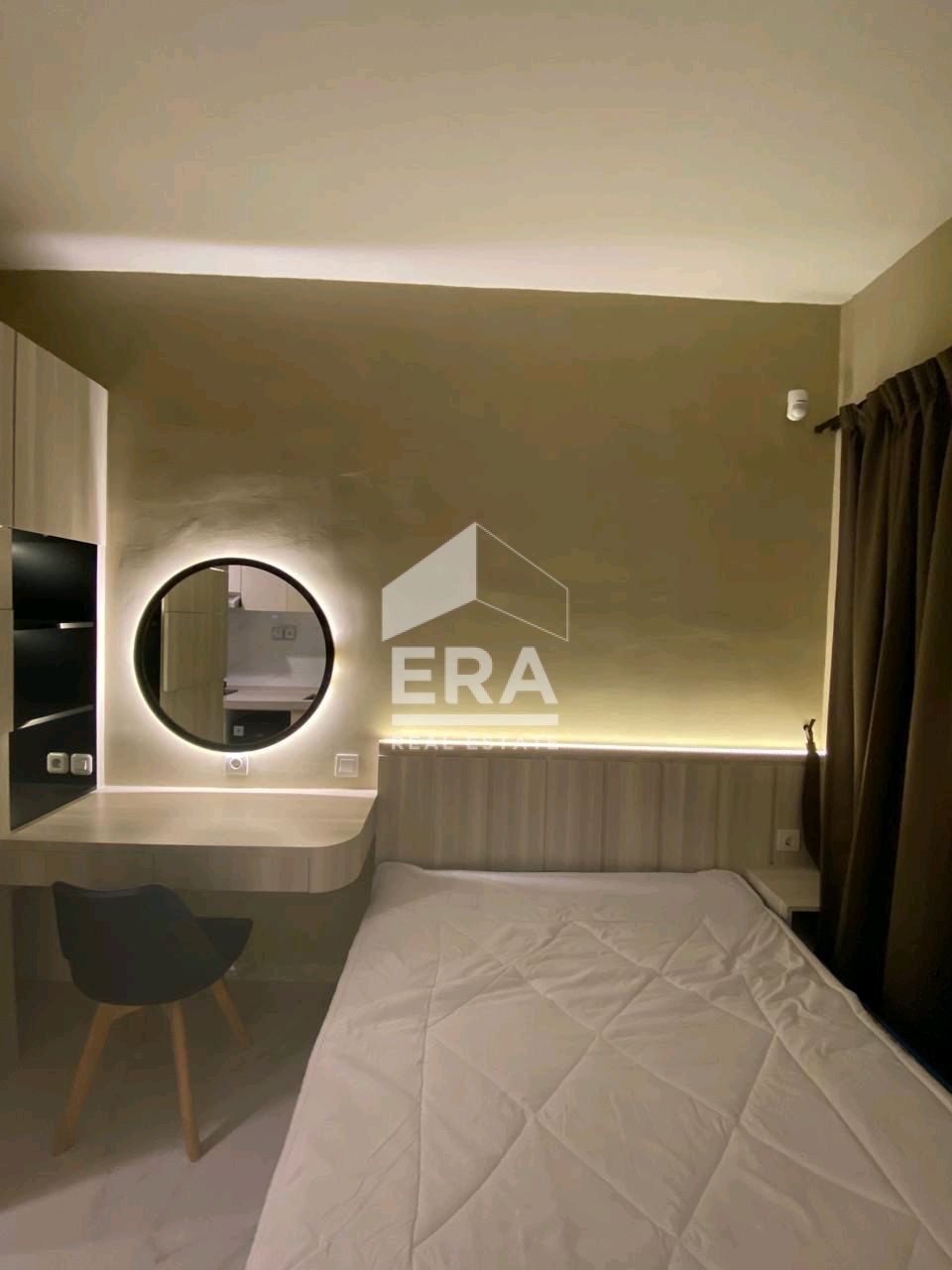 interior 7