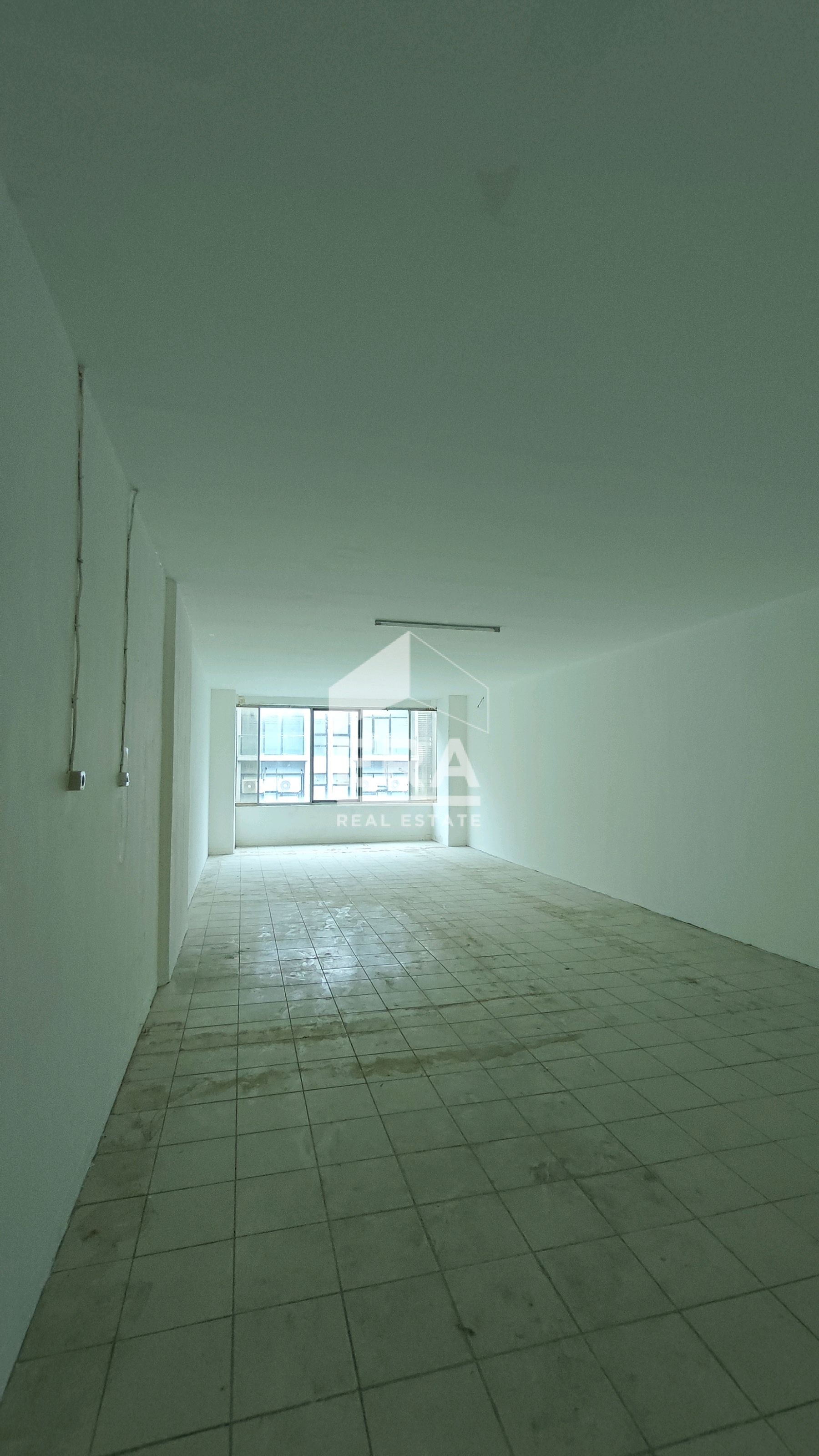 interior 10