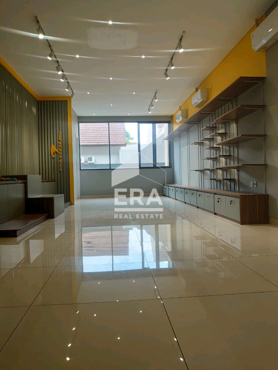 interior 7