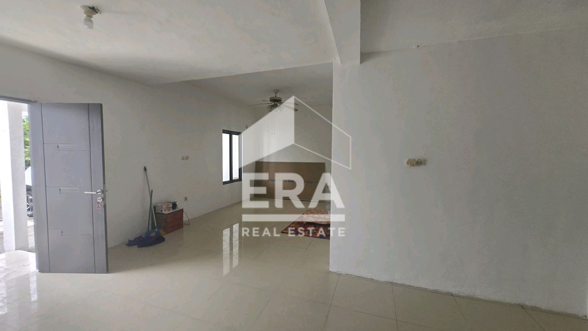interior 2