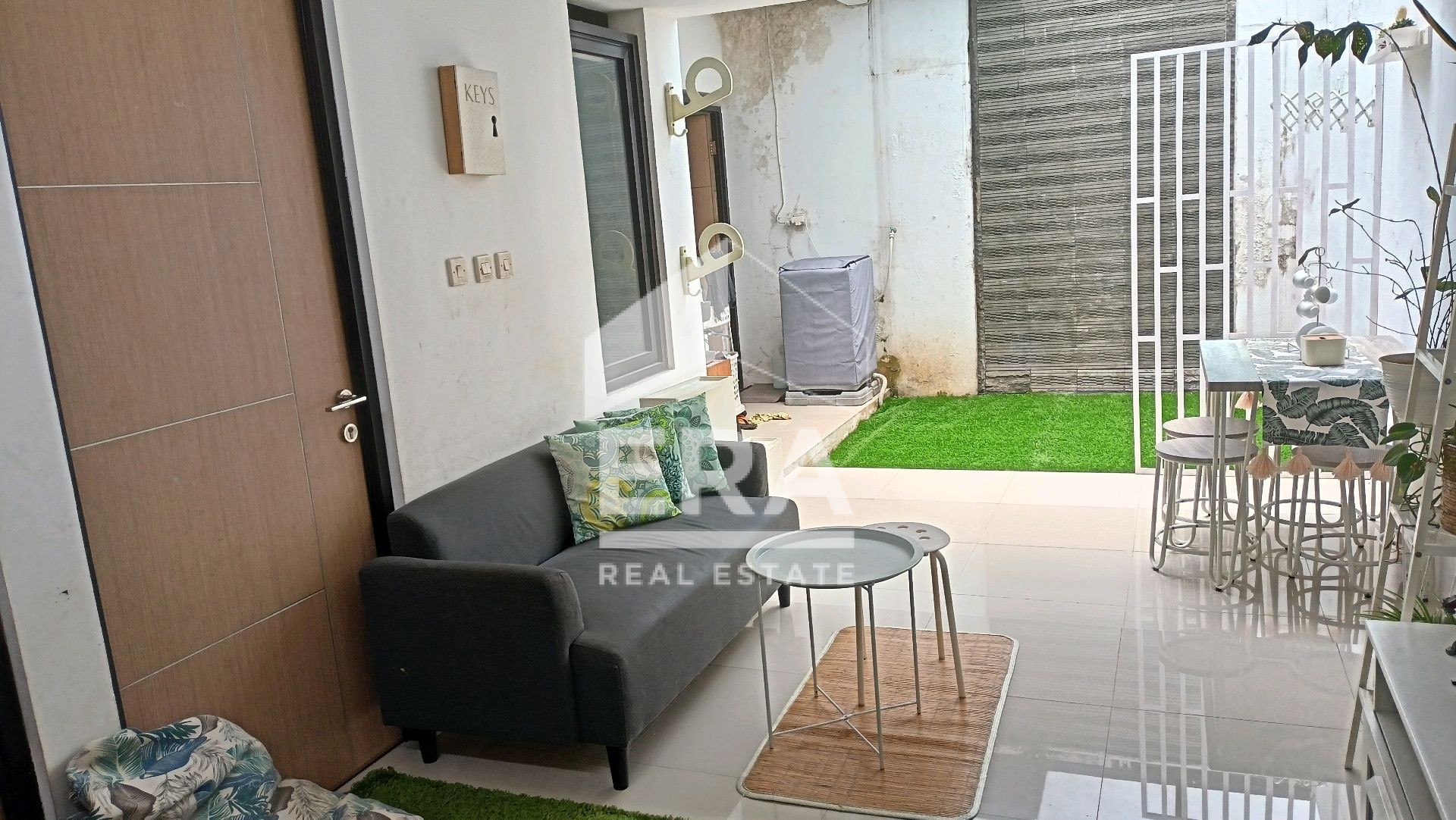 interior 3