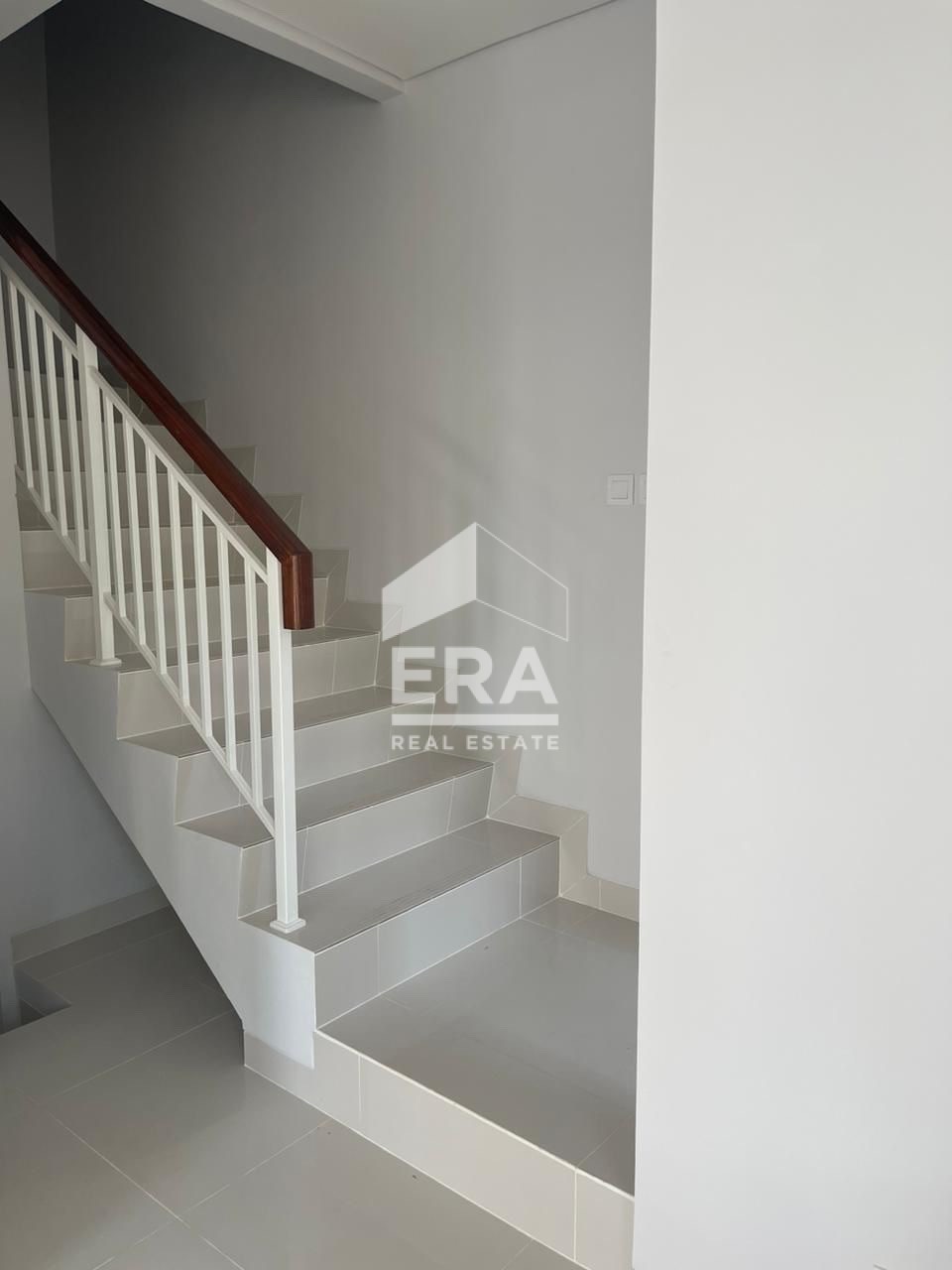 interior 6