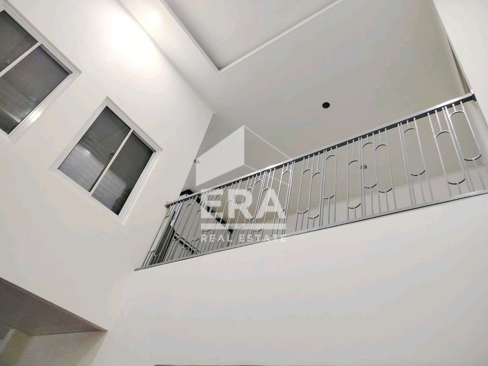 interior 4