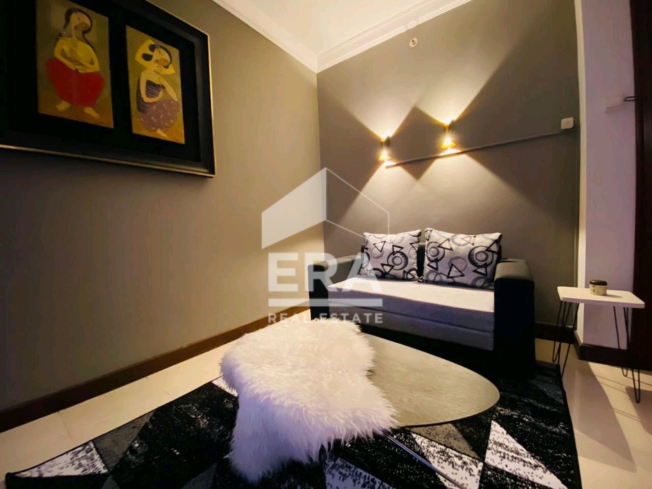 interior 6