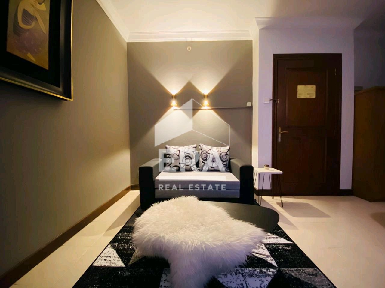 interior 5