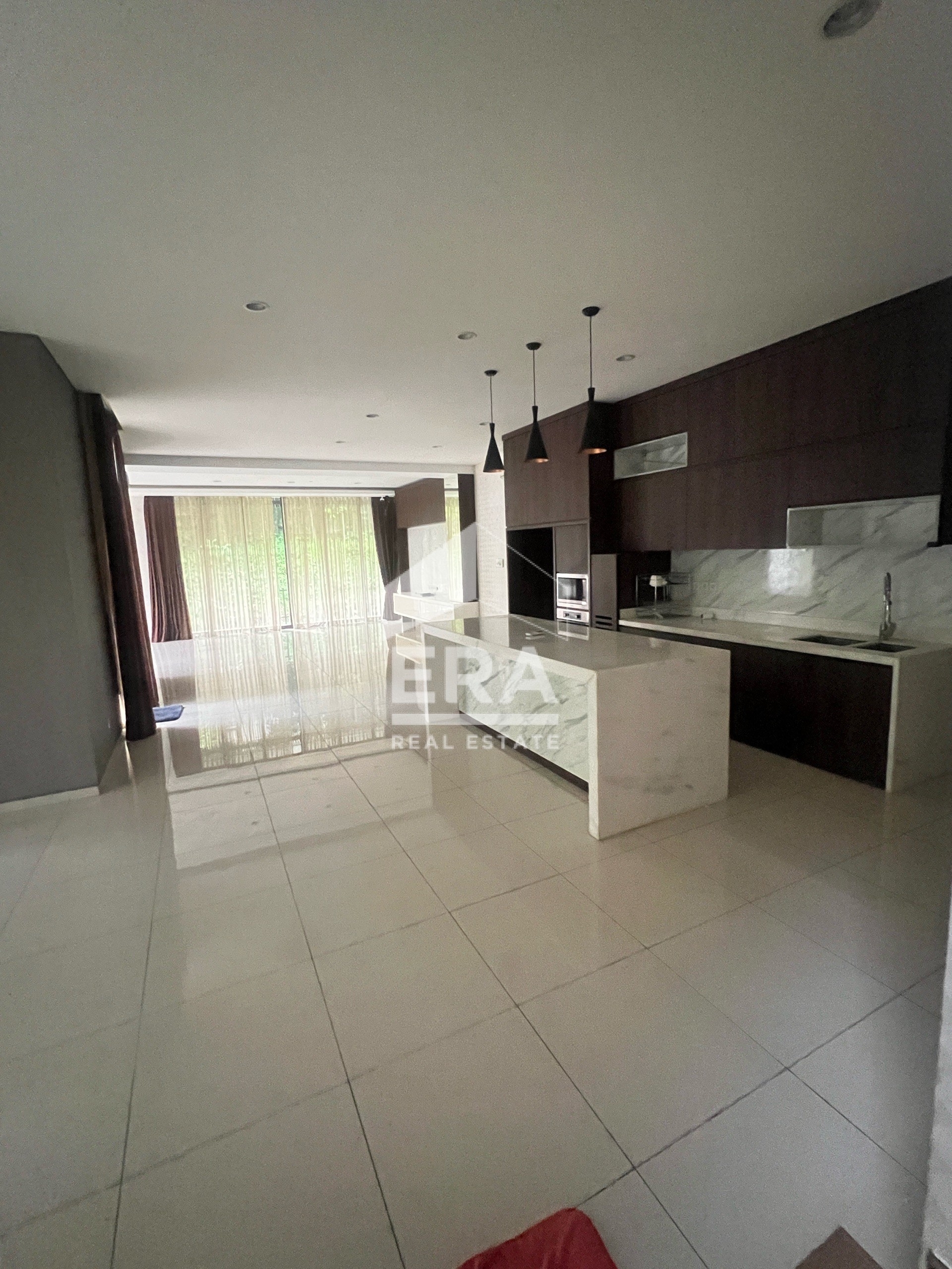 interior 7