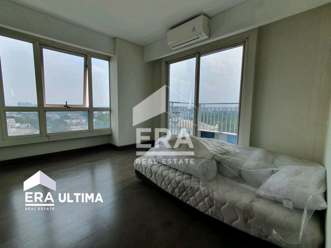 interior 6
