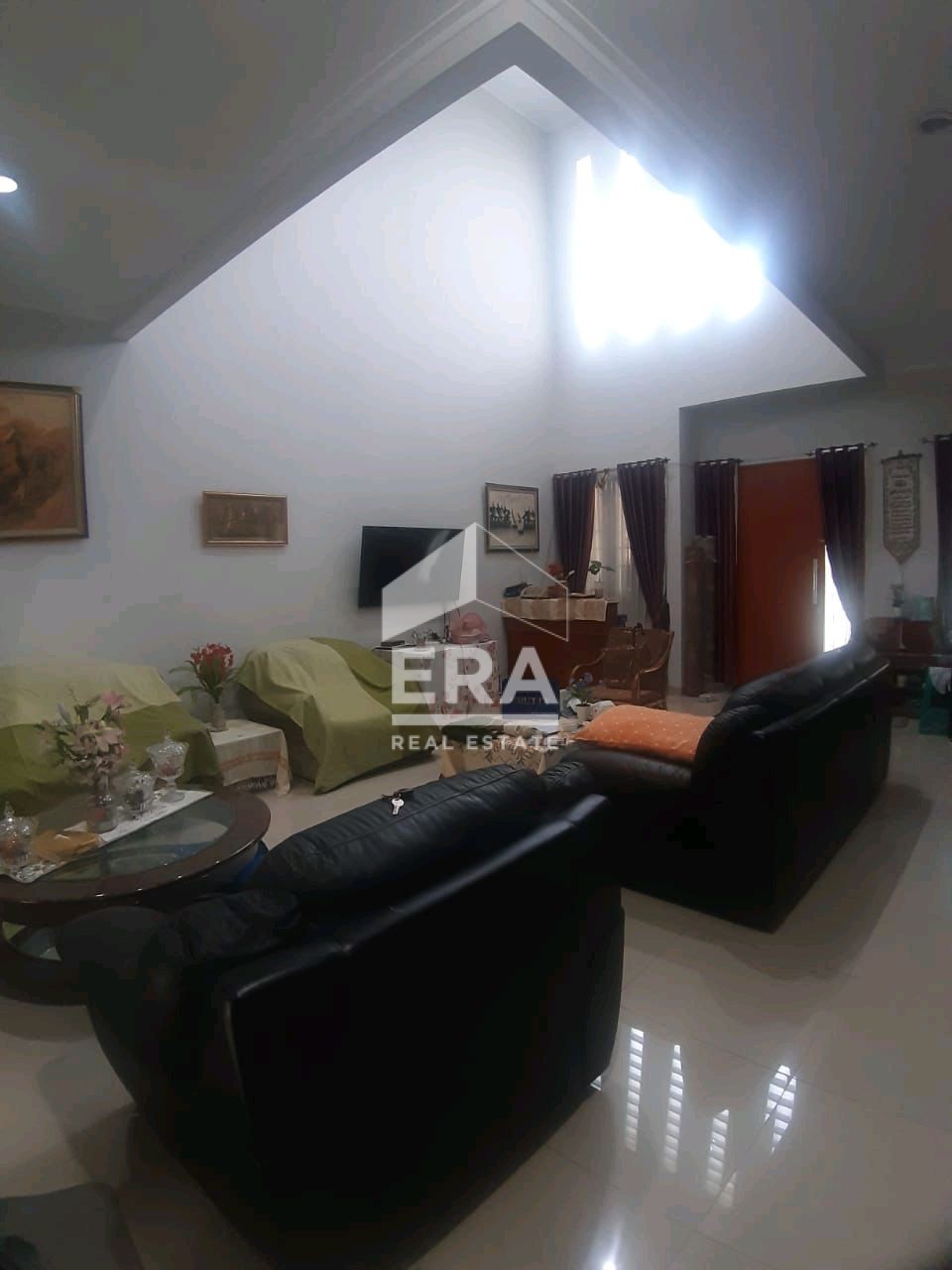 interior 2