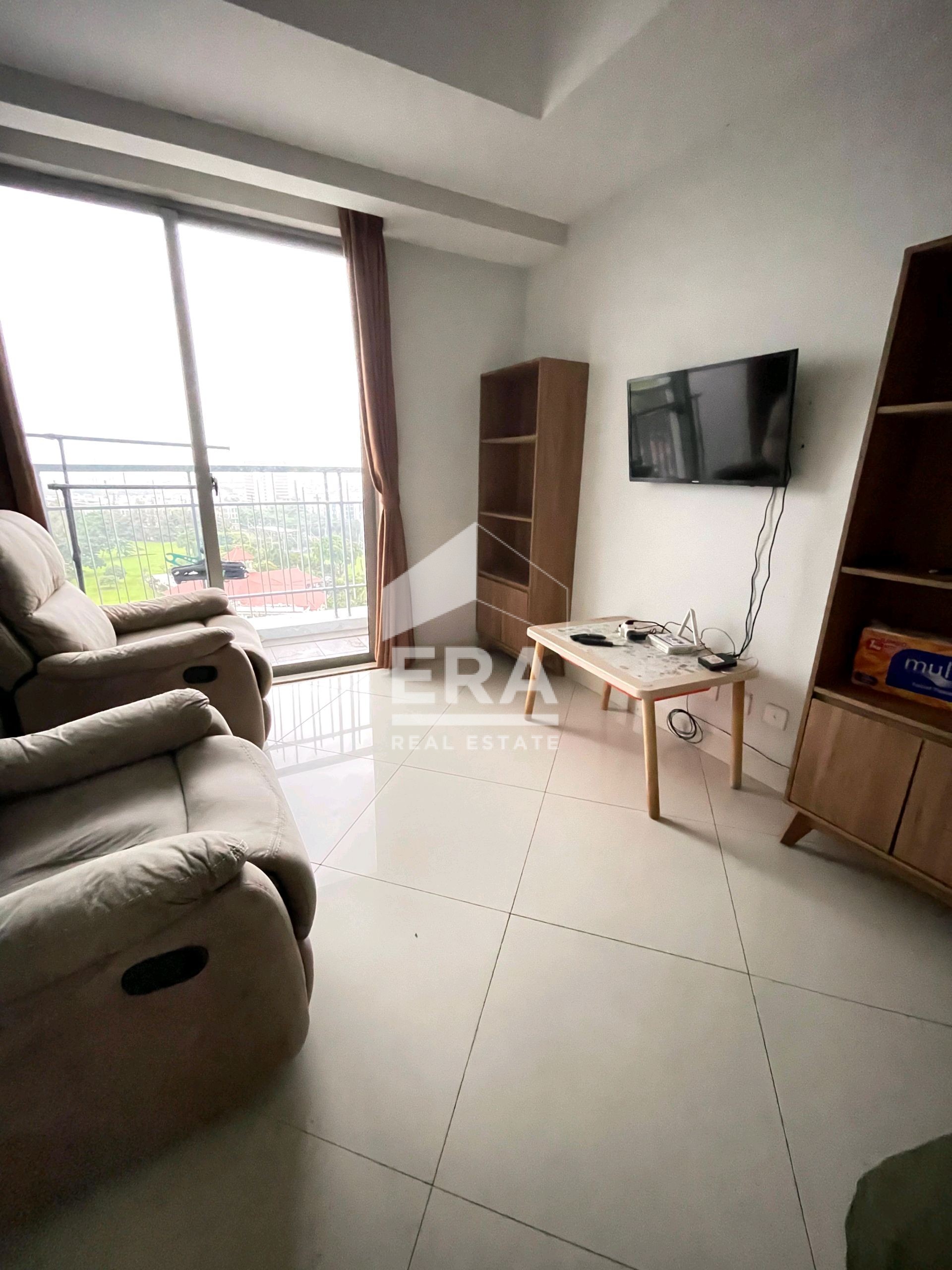 interior 8