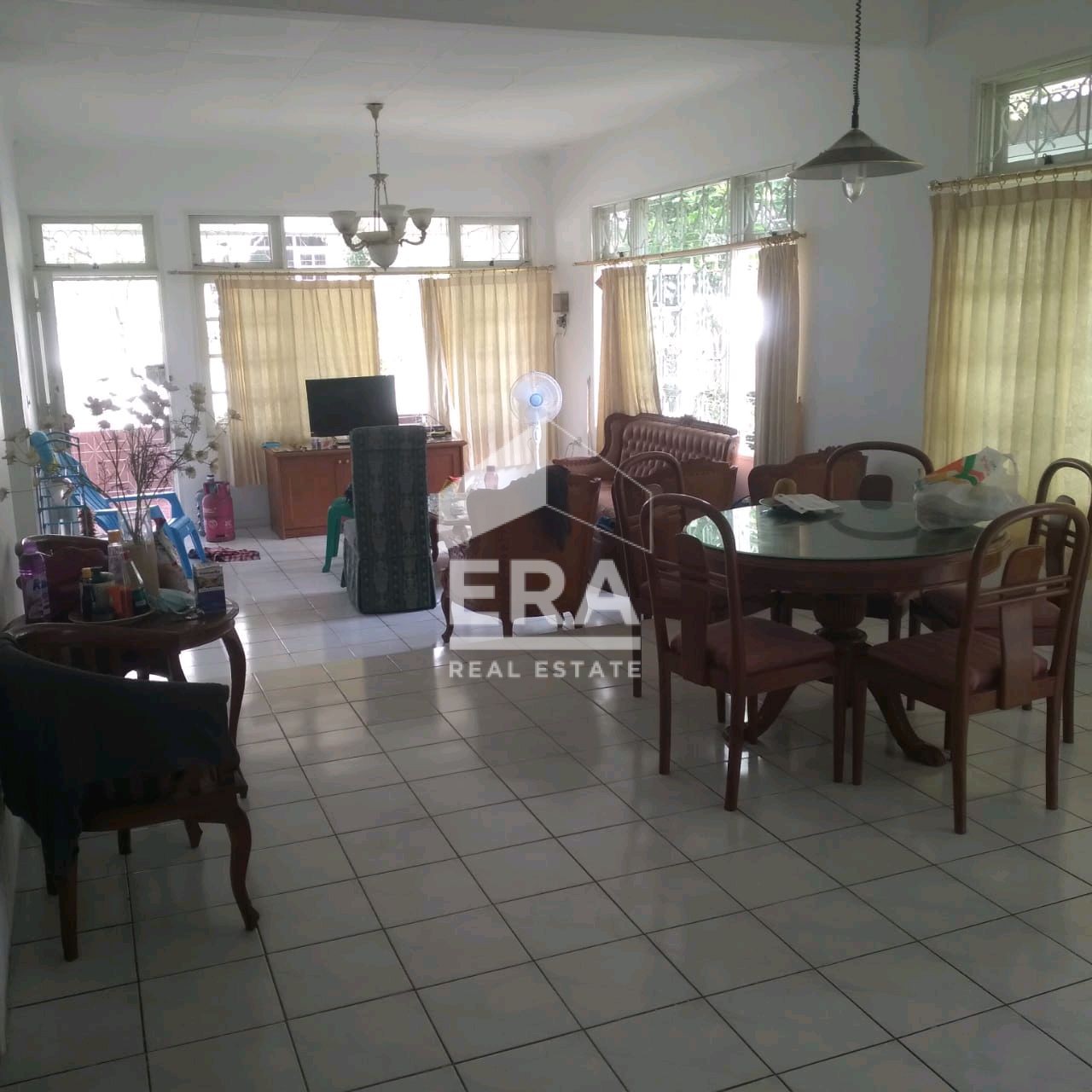 interior 2