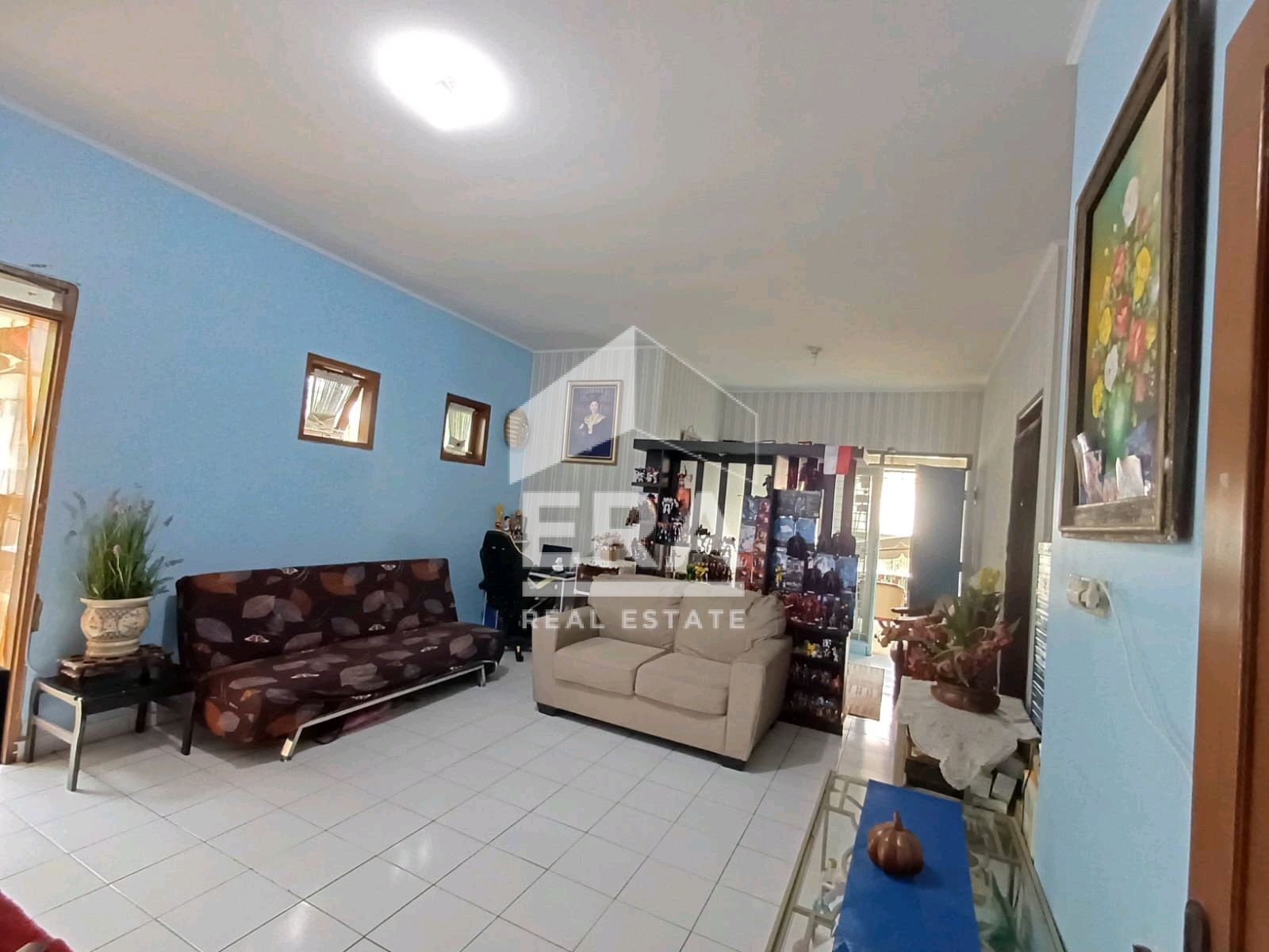interior 2
