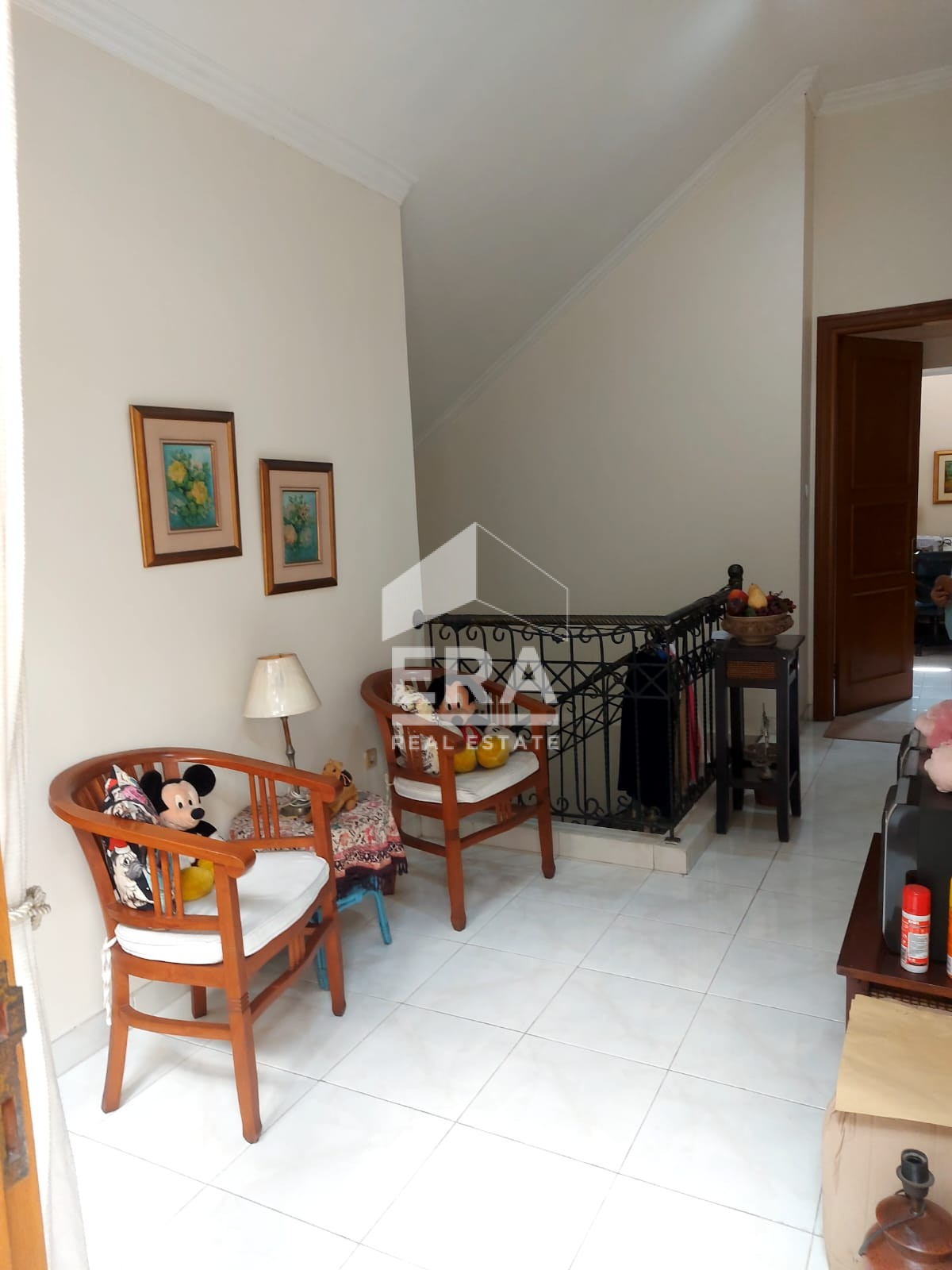 interior 2