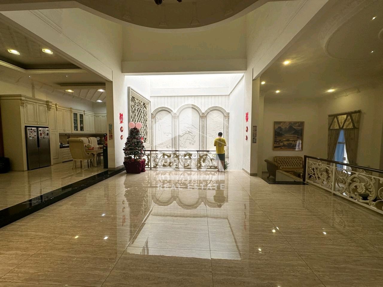 interior 3