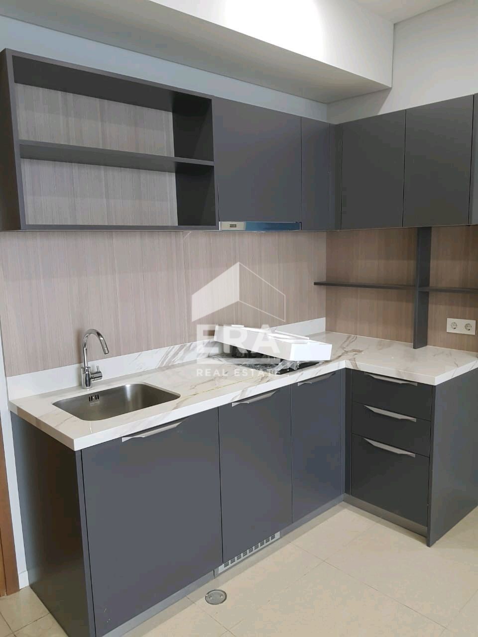 interior 8