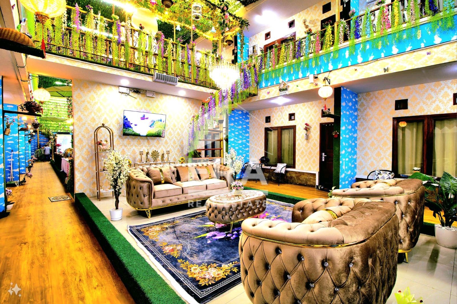 interior 2