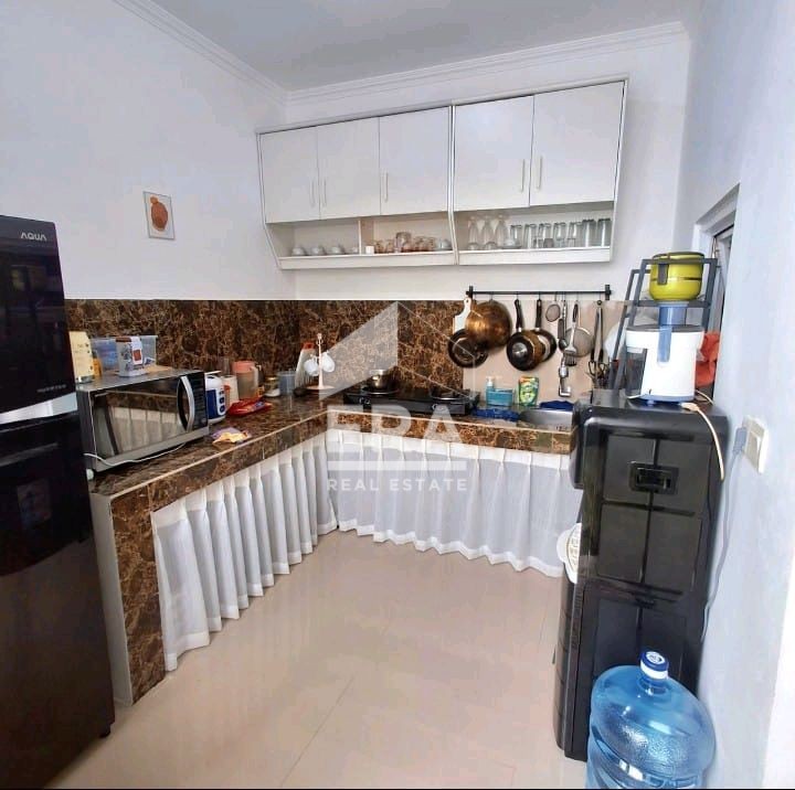 interior 10
