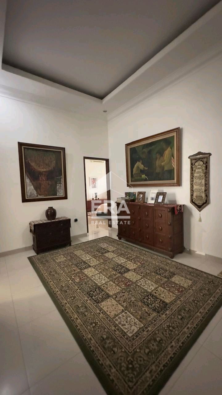 interior 3