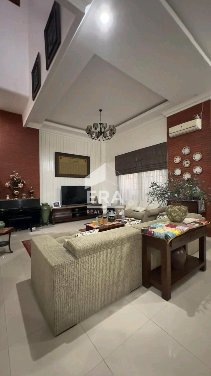 interior 2