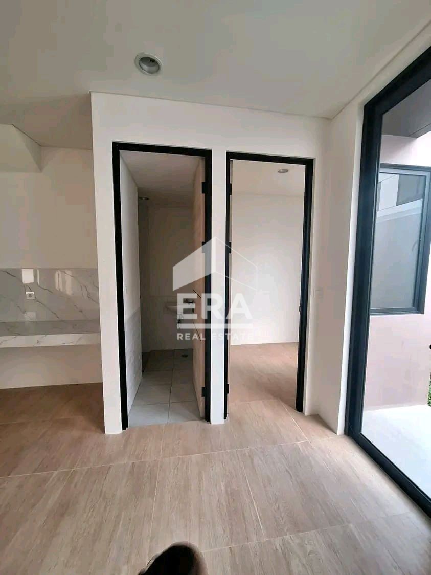 interior 5