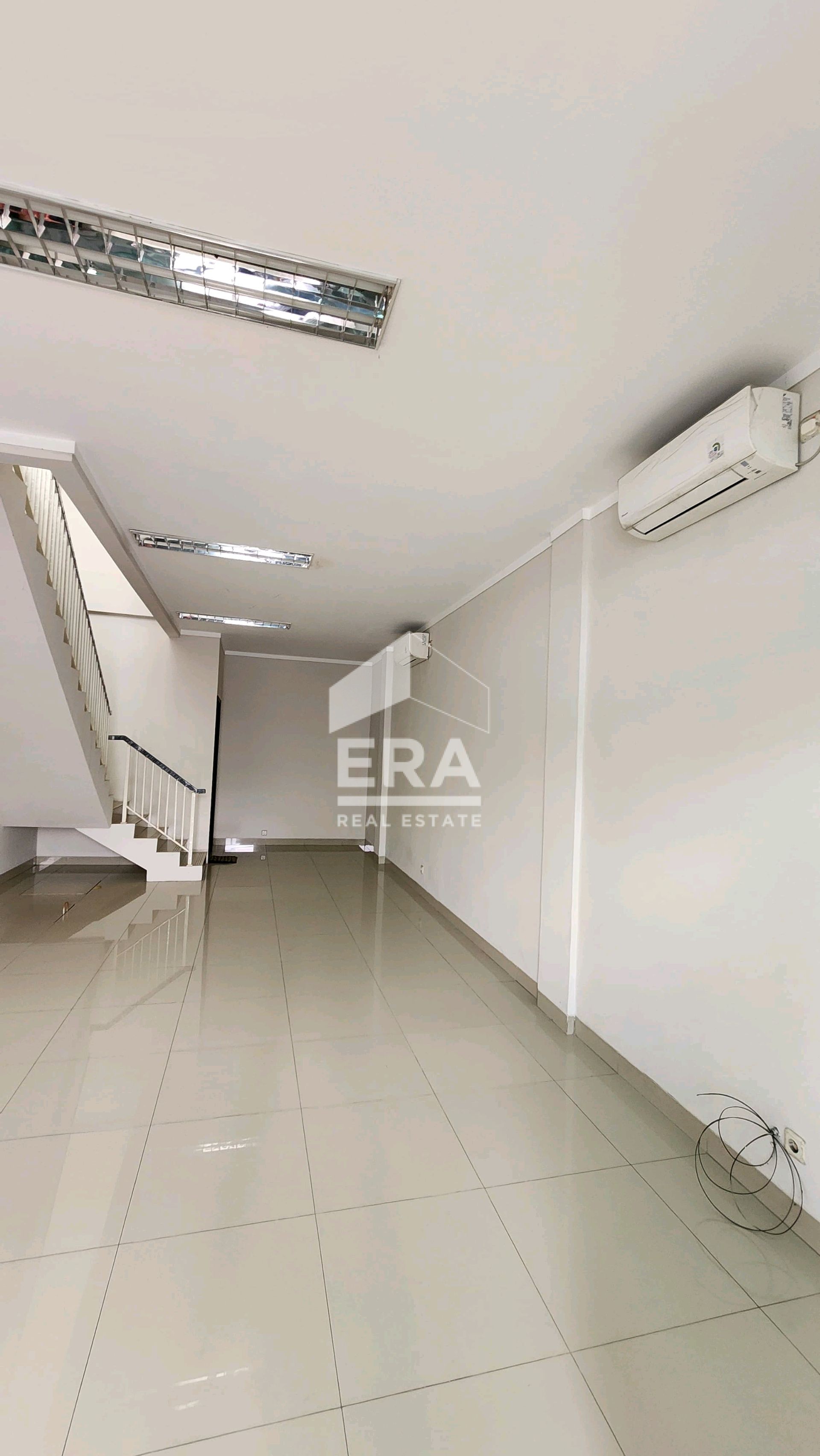 interior 4