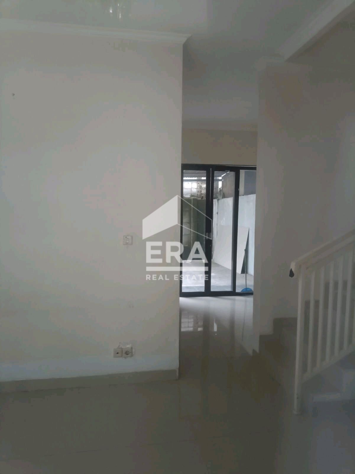 interior 2