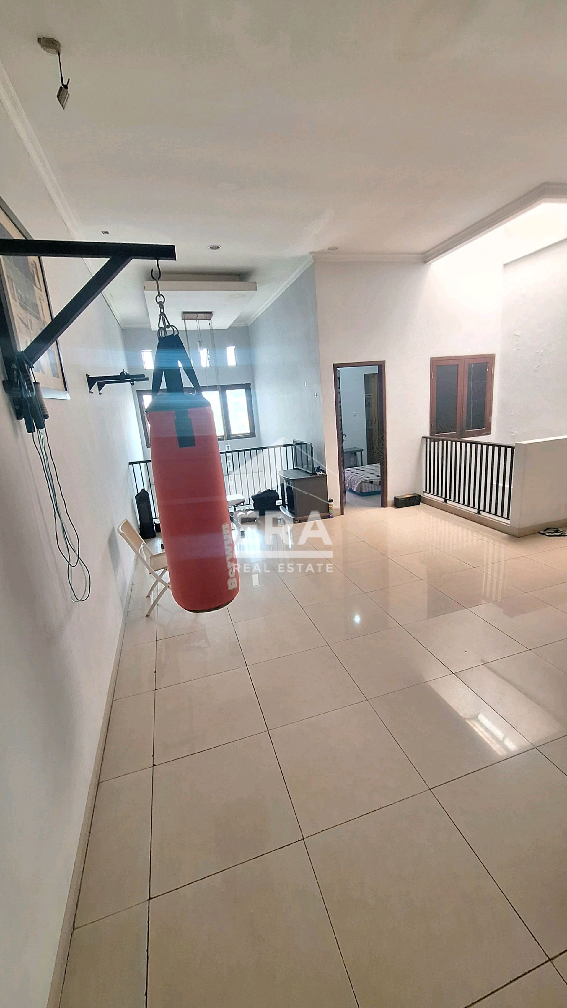 interior 4