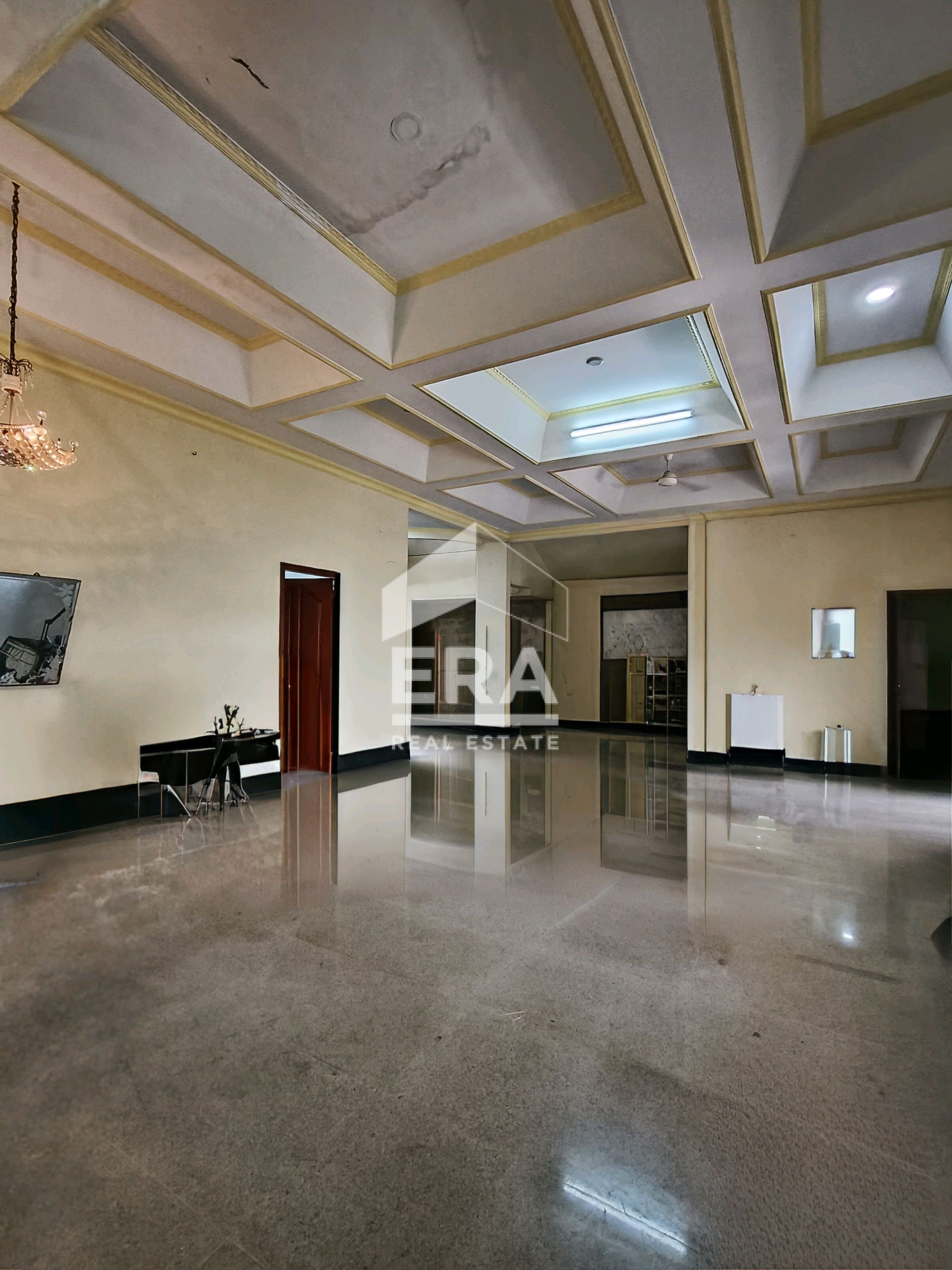 interior 3