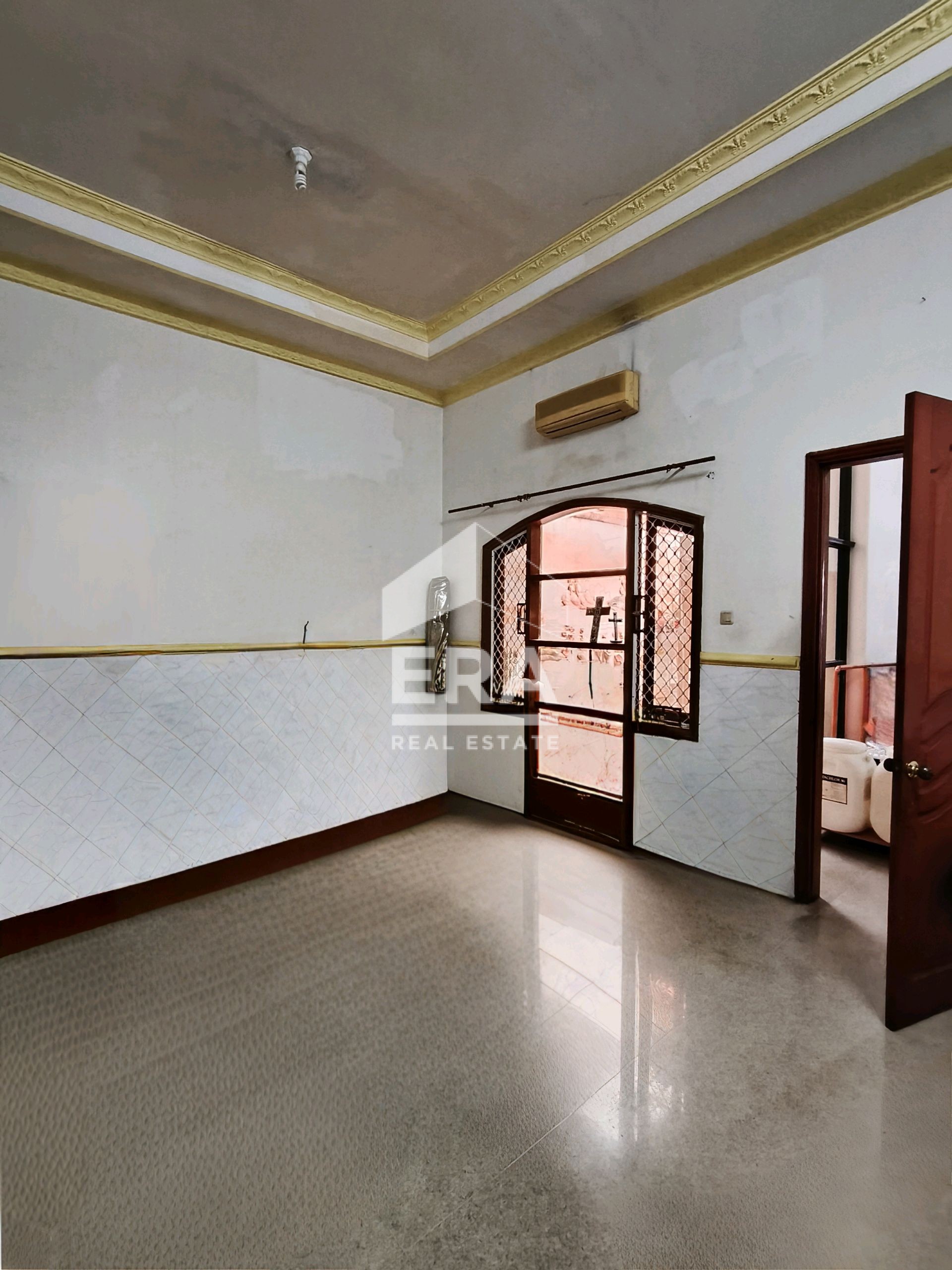 interior 5