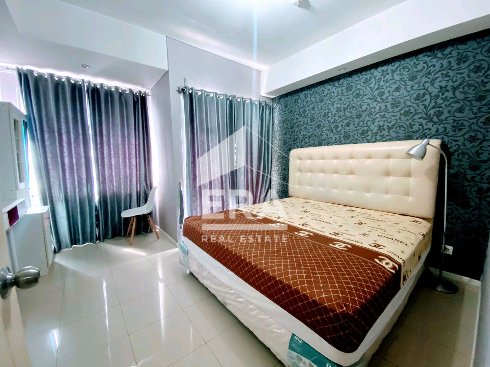 interior 10