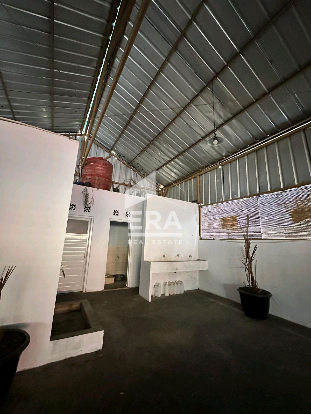 interior 3