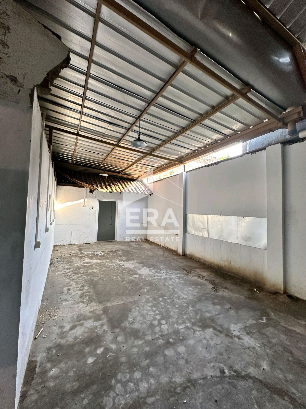 interior 7