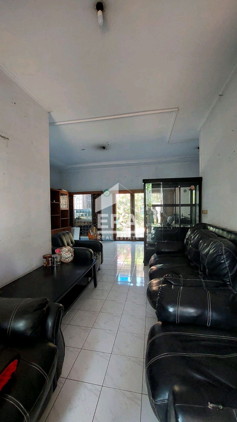 interior 2