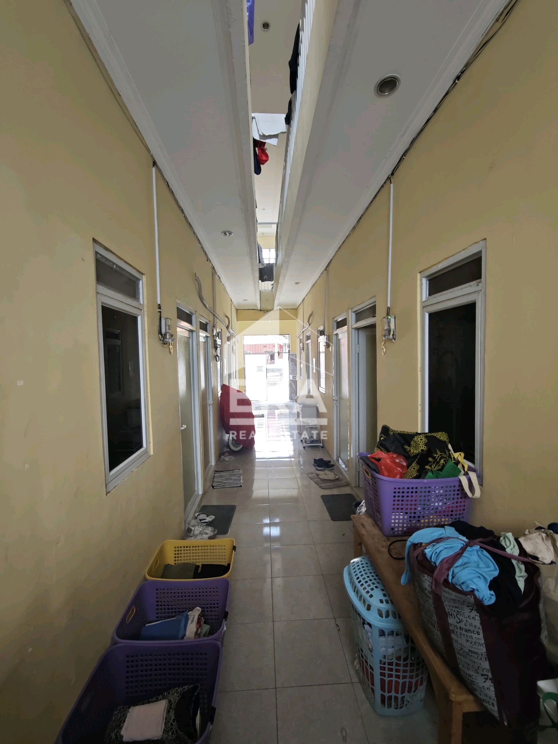interior 7