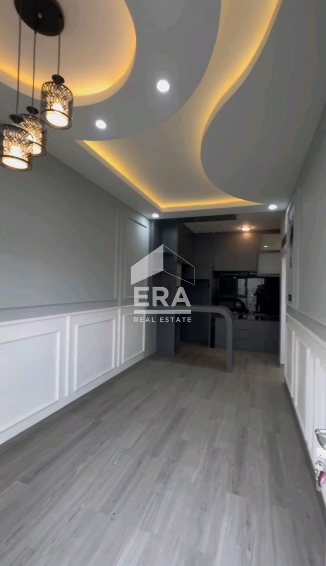 interior 8