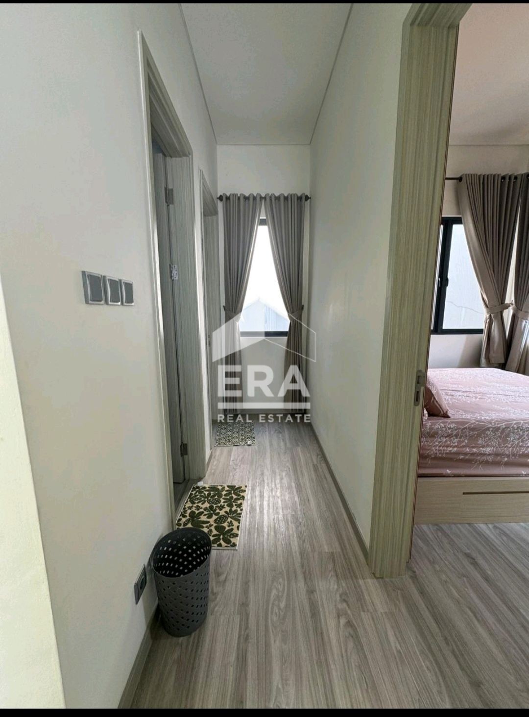 interior 6