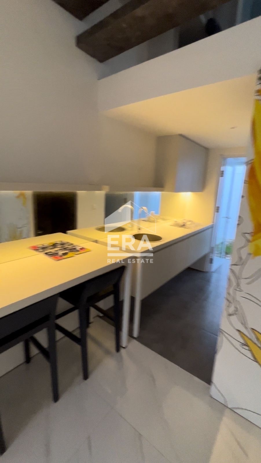 interior 2