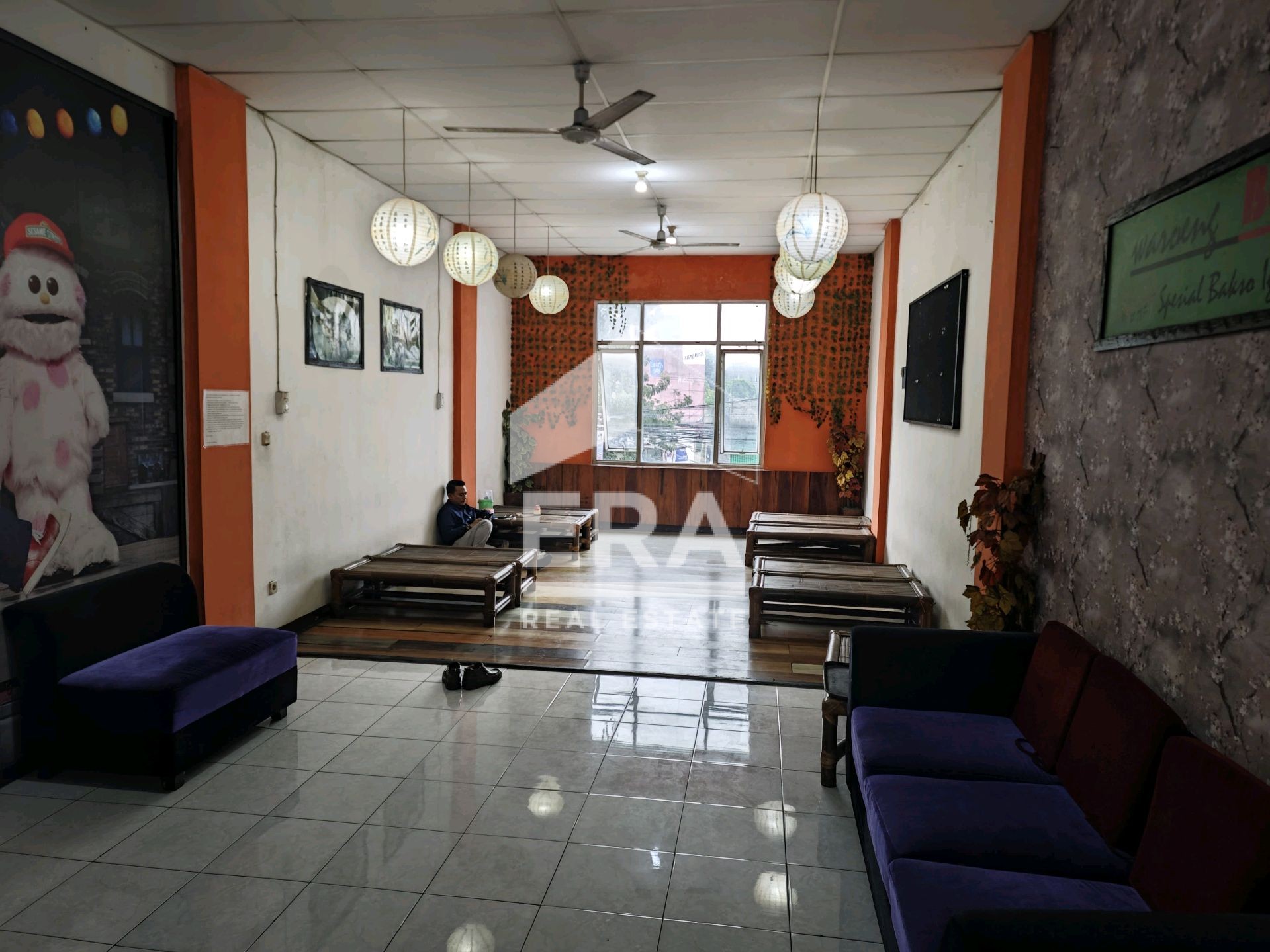 interior 3