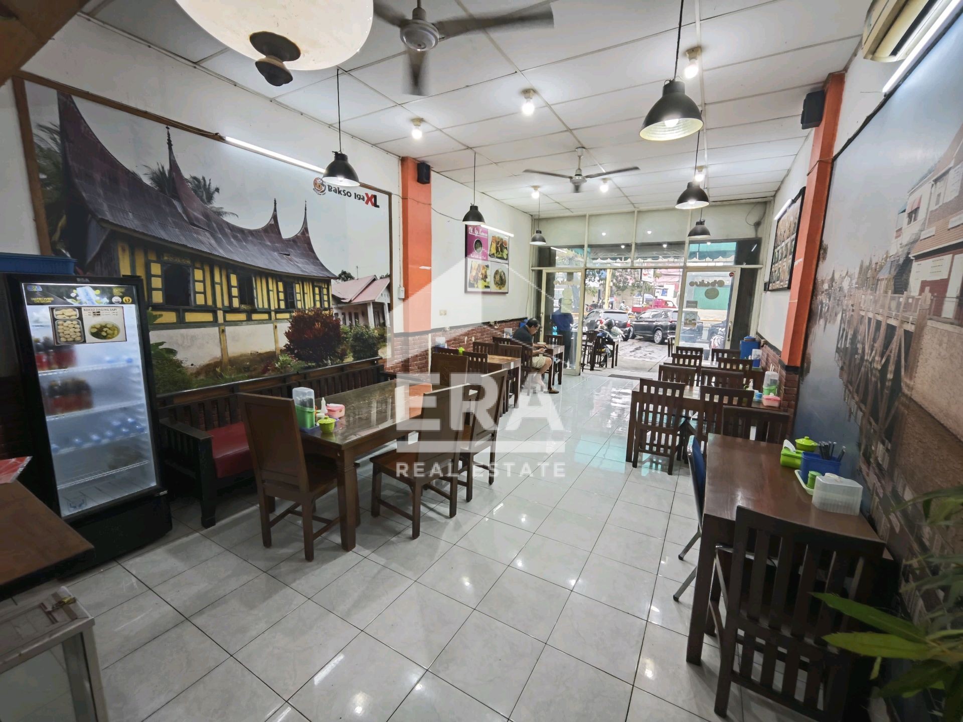 interior 6