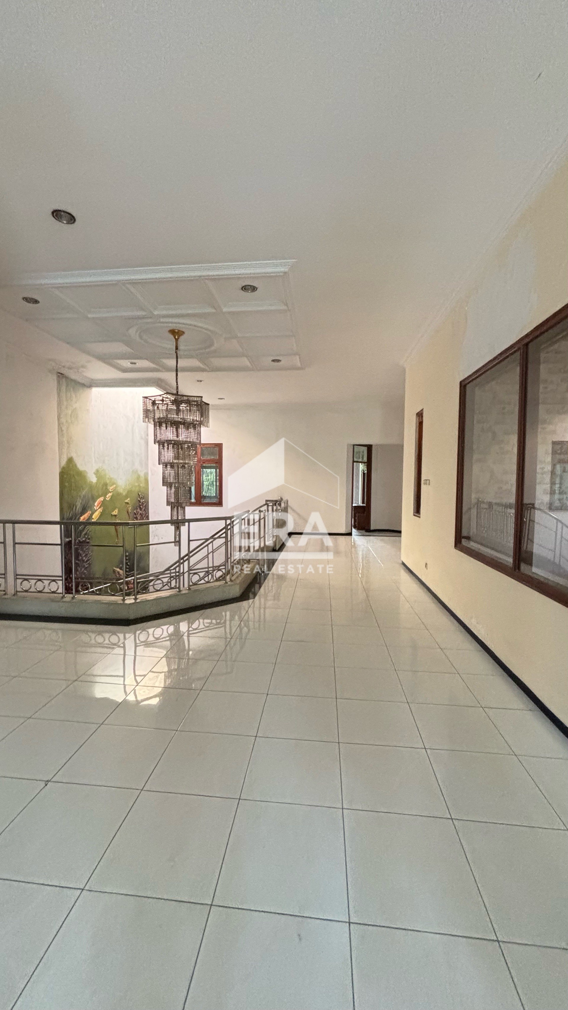 interior 7