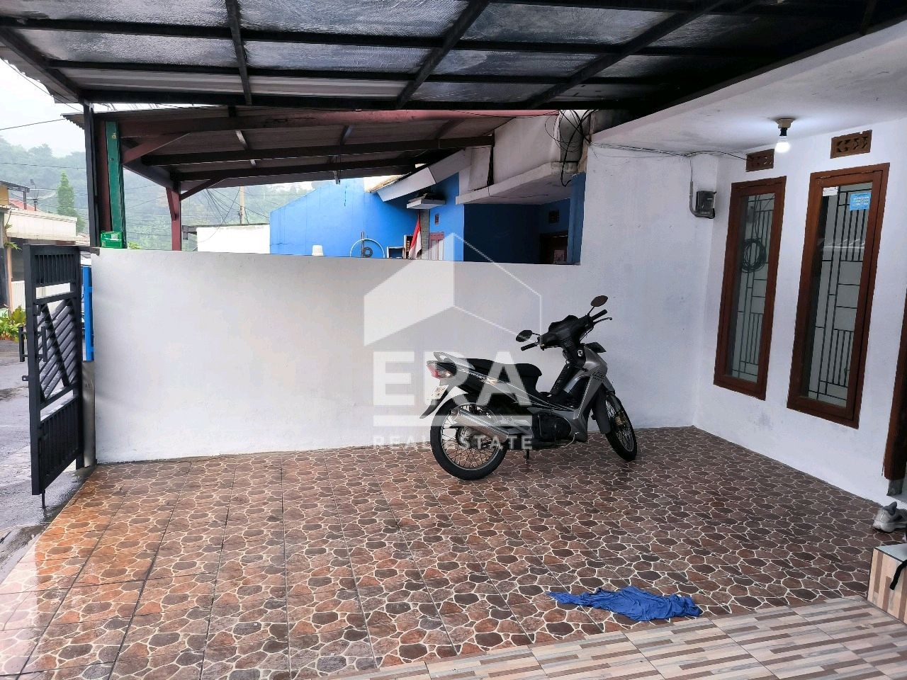 interior 2