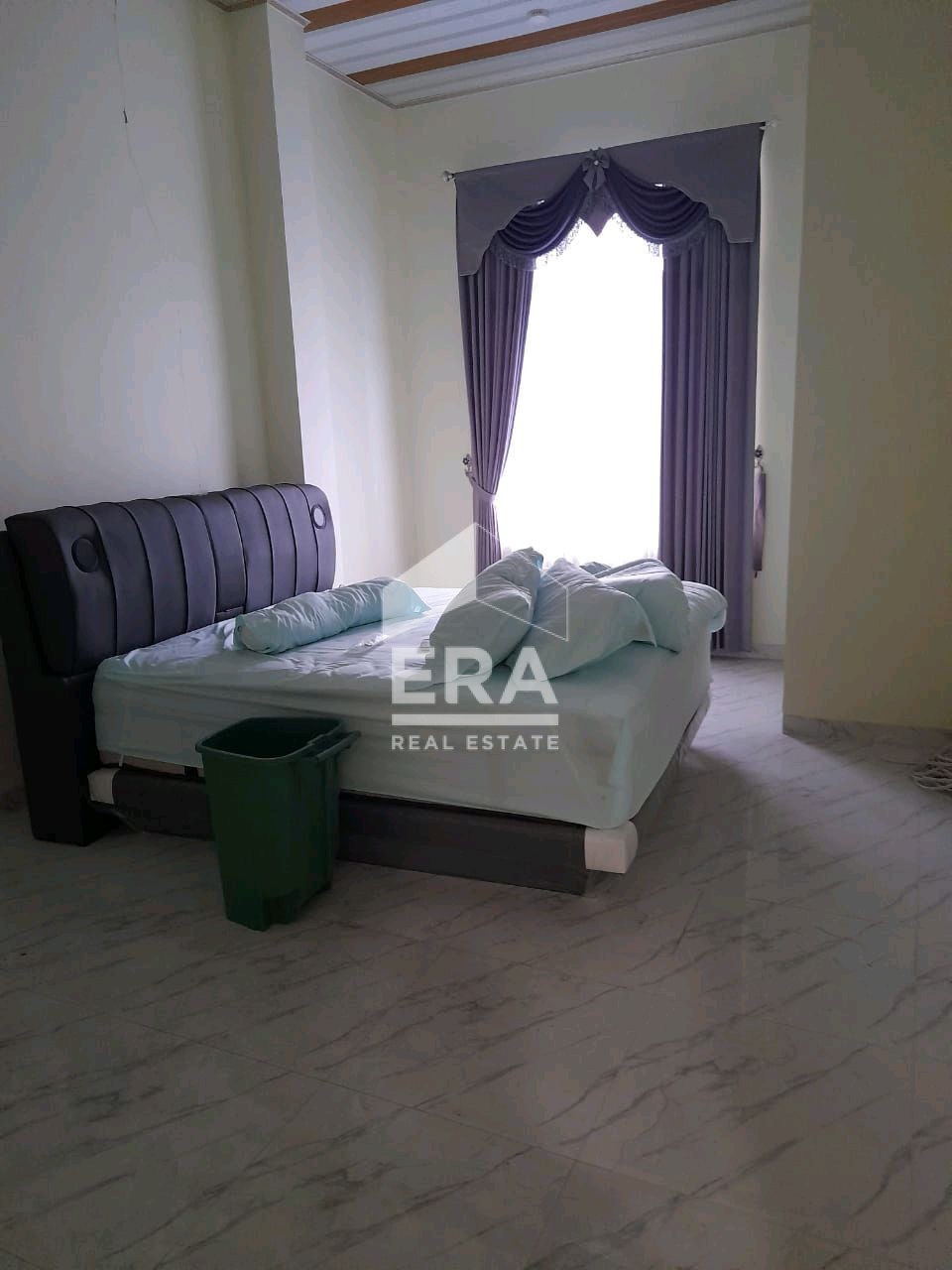 interior 2