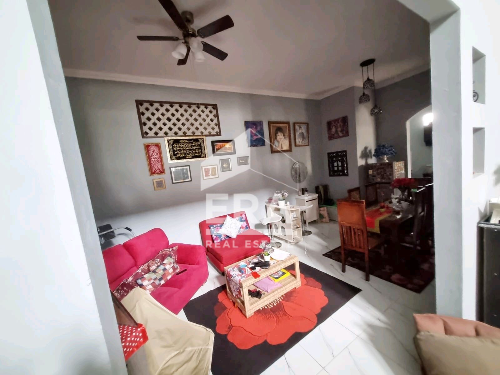 interior 6