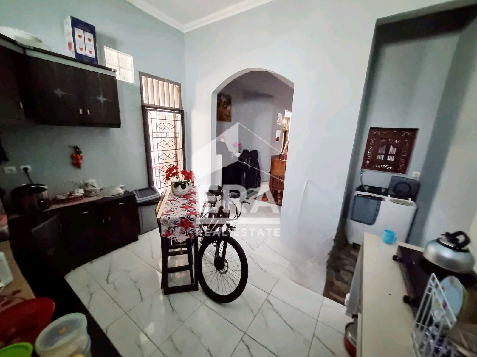 interior 9