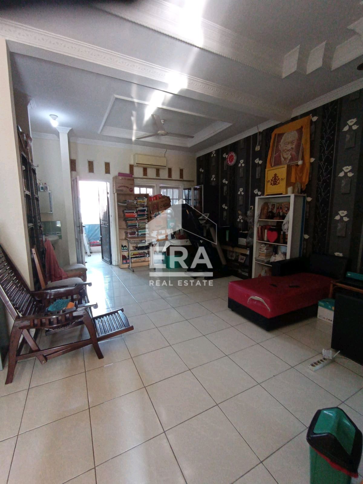 interior 6
