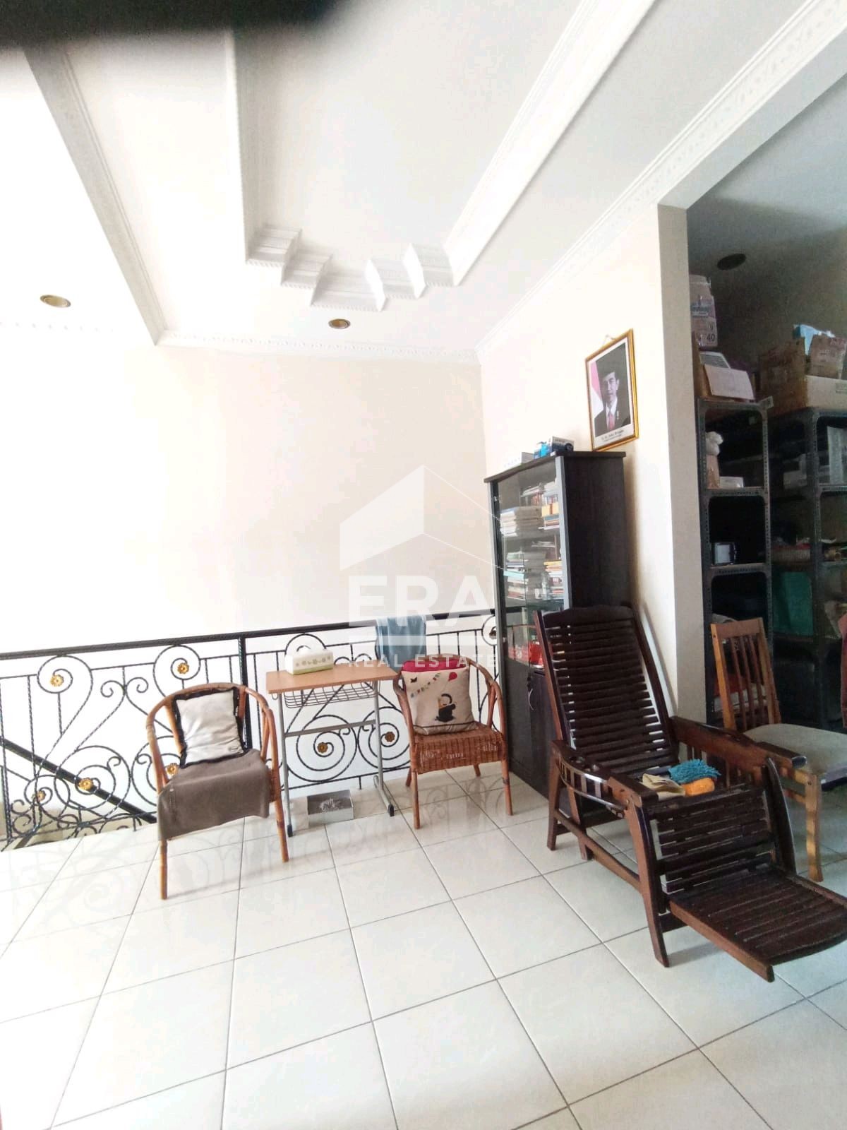 interior 2